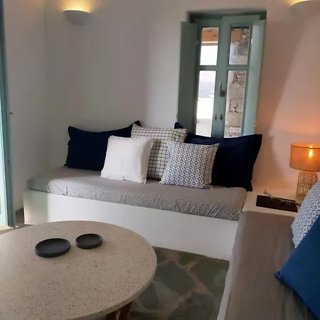 Ormos Seaside Villas, By Homes Willa