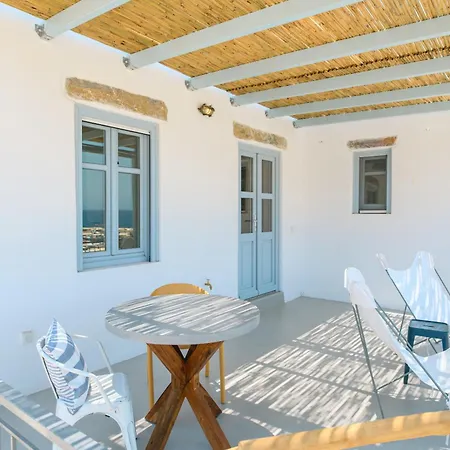 Elegant Houses, 6 * Amorgo